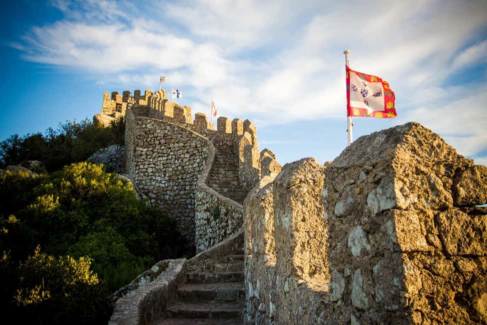 From Lisbon: Sintra Cascais Guided Tour with a Local Expert - Cascais free time: use your hour well