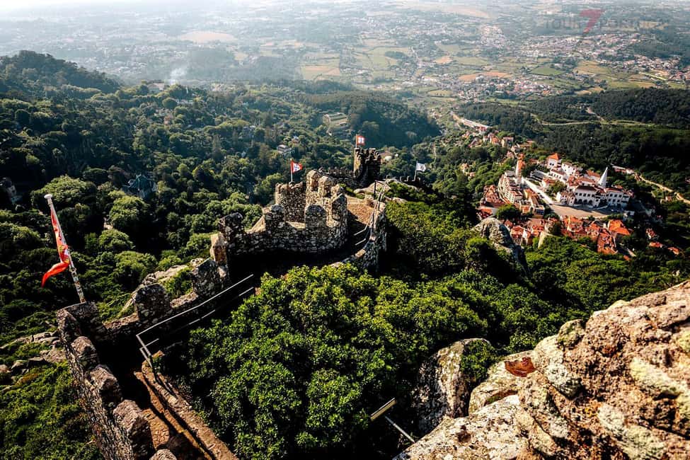 From Lisbon: Sintra, Pena Palace, Regaleira, Guided Day Tour - Sintra town break: lunch, shops, and breathing room