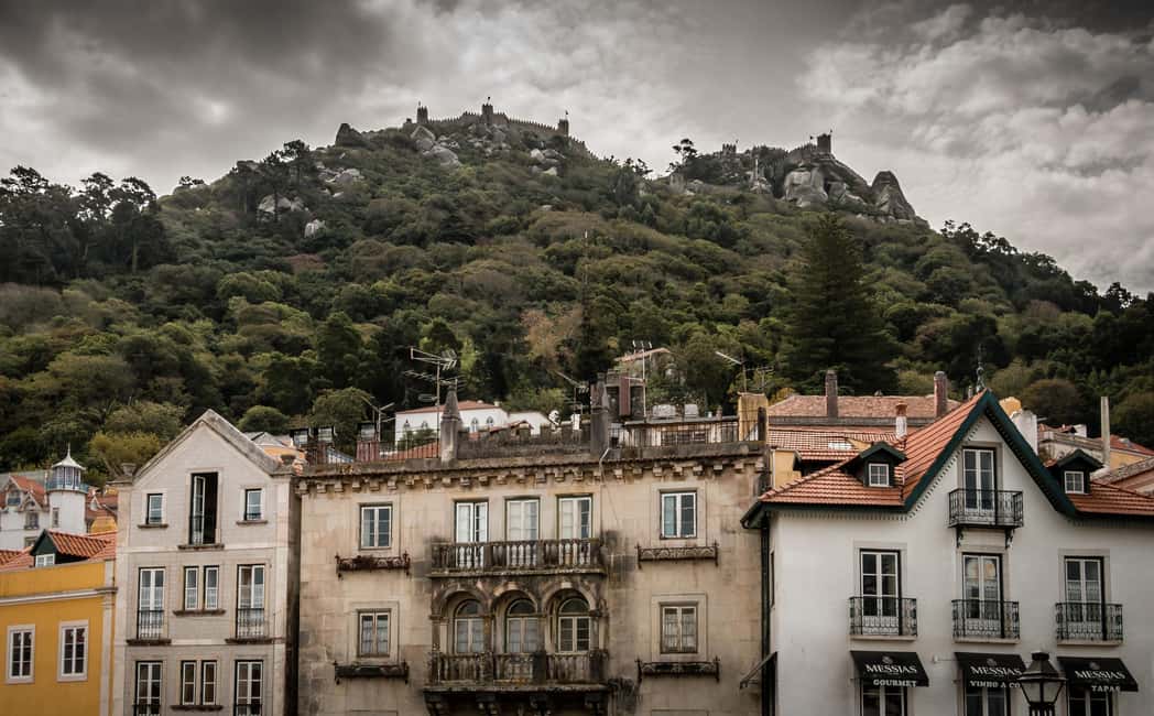 From Lisbon: Sintra Village Ghost Stories - The Correnteza meetup: where the guide sets the tone