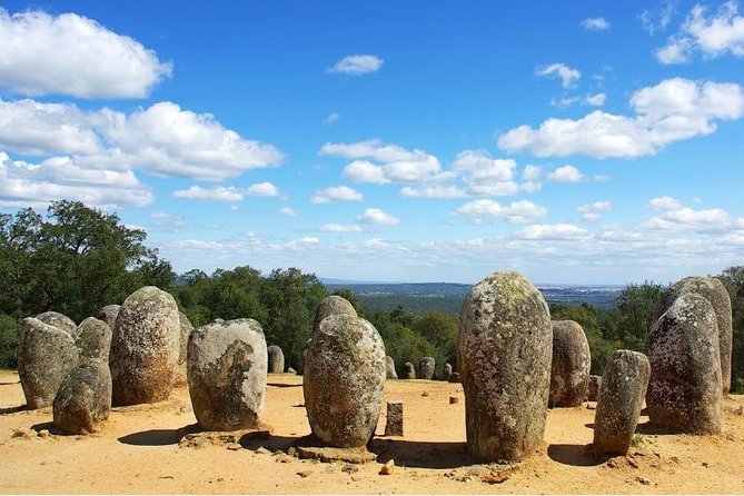 From Lisbon to Alentejo: Évora and Megaliths Full-Day Group Tour - Getting Out of Lisbon: pickup, bridges, and a day that actually flows