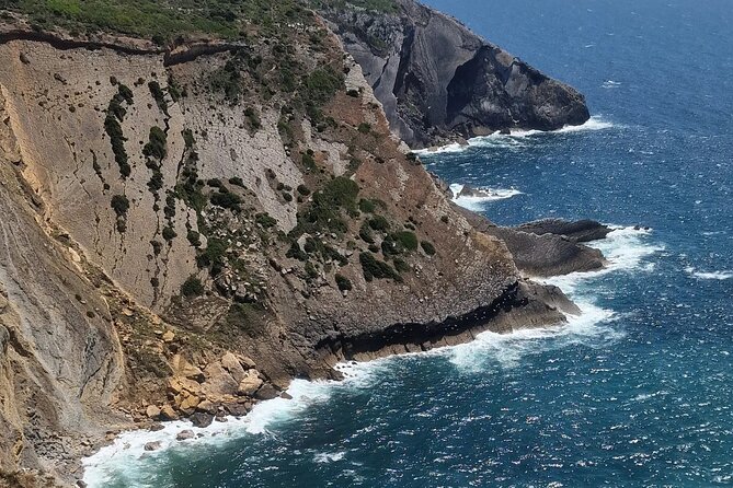 From Lisbon to Sintra, Cabo da Roca + Wine Tasting, Hotel Pick-Up - Sintra town time: use it for food and the real streets