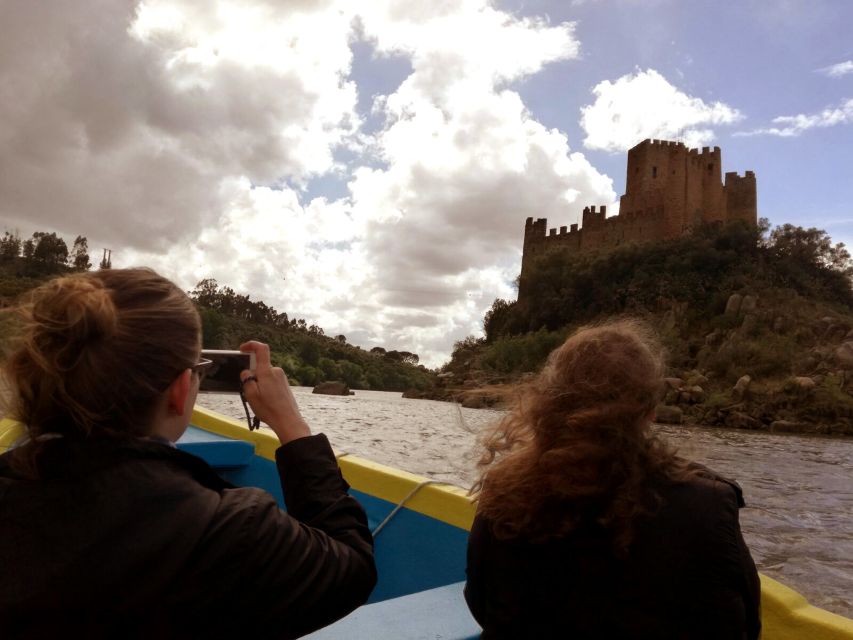 From Lisbon: Tomar, Christ Convent & Almourol Castle Tour - Climbing to Tomar Castle with Master Gualdim Pais