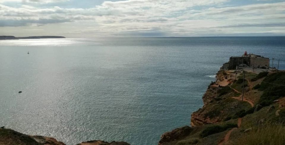 From Lisbon: Tour to Fátima, Batalha, Nazaré and Óbidos - A classic Silver Coast day plan, built for variety
