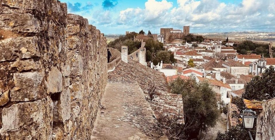 From Lisbon: Tour to Fátima, Batalha, Nazaré and Óbidos - Batalha Monastery: UNESCO architecture you can actually spend time in