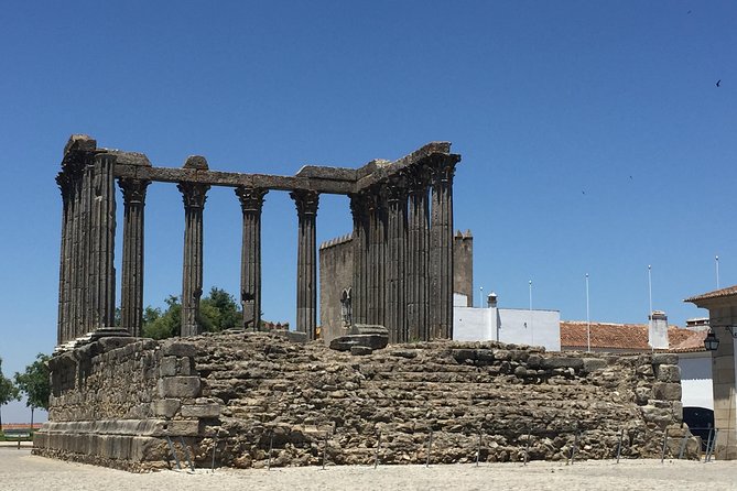 Full Day Private Tour in Évora and Arraiolos - Chapel of Bones: the memento mori you won’t forget