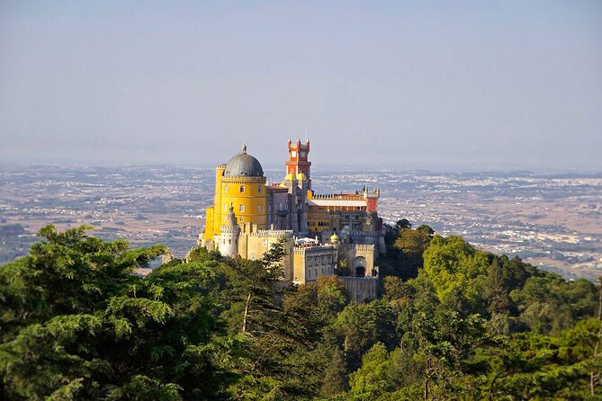 Full-Day Private Tour in Sintra - Cascais: a calmer hour with coastal charm and cafés
