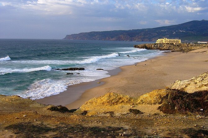 Full-Day Private Tour in Sintra and Cascais - Pena Palace and Park: Romanticism, Mists, and the Best Use of Your Time