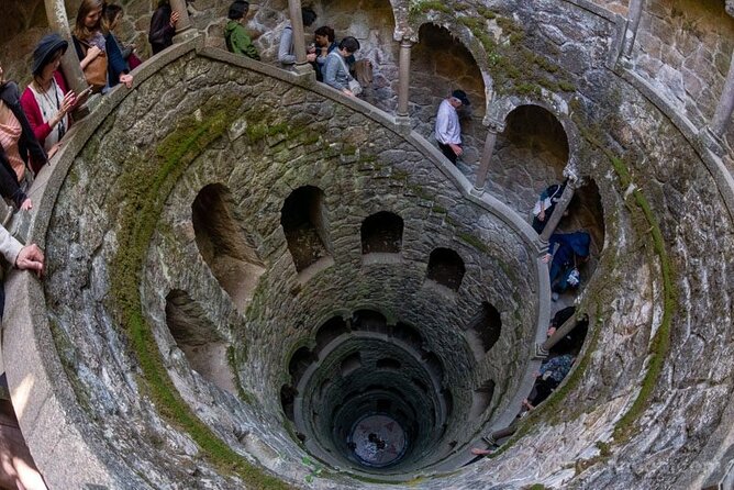 Full-Day Private Tour Sintra and Cascais with Pick Up - Centro Historico de Sintra and Cascais: quick old-town orientation