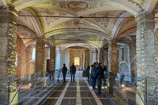 Full-Day Private Tour to Évora from Lisbon - Chapel of Bones: Short visit, big emotional impact