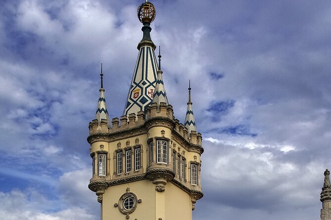Full Day Shared Tour of Sintra, Cabo da Roca and Cascais - Cabo da Roca: Farol stop where the sea does the talking