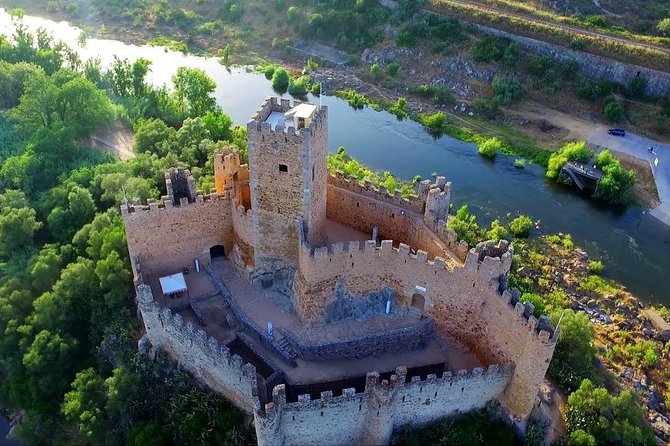 Full Day Templar Route Tour (Tomar and Almourol) from Lisbon - Church of St. John the Baptist: A Quick Detour That Adds Political Meaning