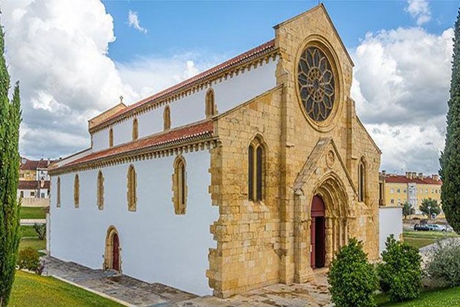 Full Day Templar Route Tour (Tomar and Almourol) from Lisbon - Convento de Cristo (UNESCO): The Big Finish and the Place to Spend Time