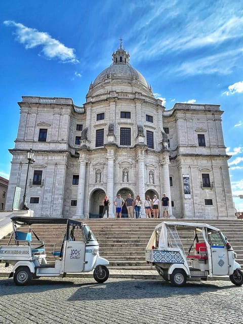 Guided Electric Piaggio Tuk-Tuk Tour of Historic Lisbon - Chiado, Largo do Carmo, and São Pedro de Alcântara: finishing strong