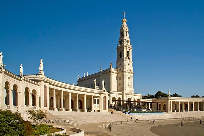 Half Day Fatima + Aldeia Pastorinhos Private Tour Departure Lisbon - Should You Book This Half-Day Fátima Private Tour?