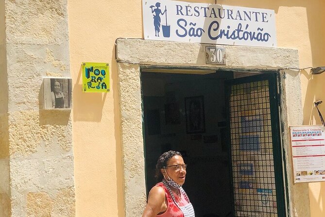 Half Day Historical Walking Tour about the Slave Trade in Lisbon - Baixa, Rossio & Restauradores: Seeing Everyday Life Behind the Headlines