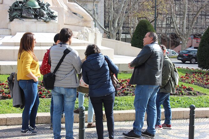 Half Day Lisbon - Private Tour of the City Charms - Parque Eduardo VII: your first Lisbon lesson in altitude and angles