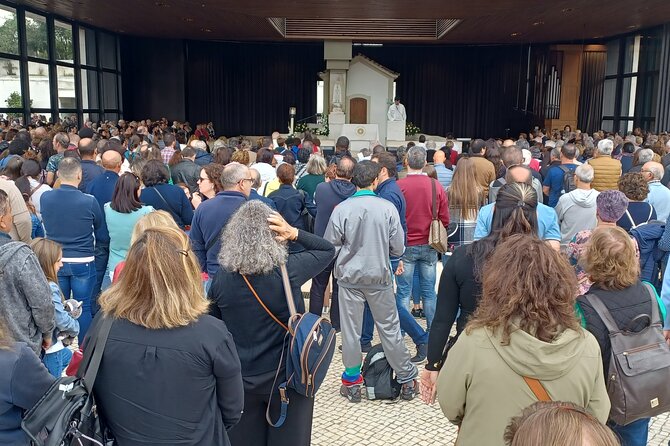 Half Day Santuario Fatima and Village of the Pastorzinhos small group - Aljustrel Pastorzinhos homes: Lúcia, Francisco, and Jacinta