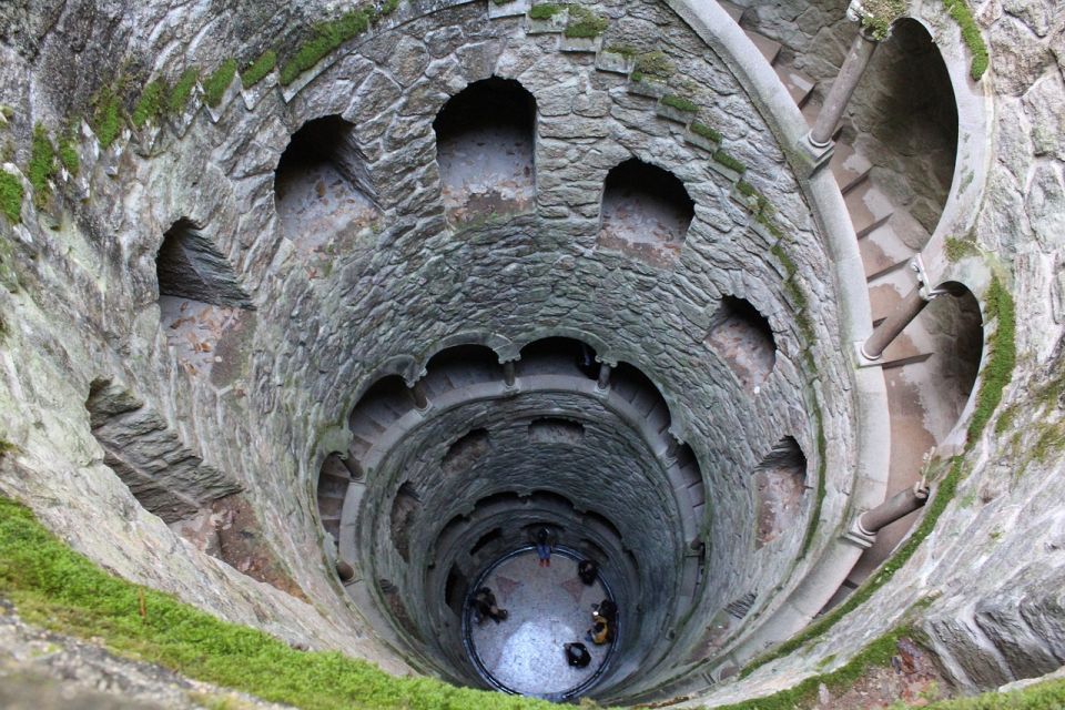 Half Day Shared Tour to Sintra with Licensed Guide - Key things to know before you go