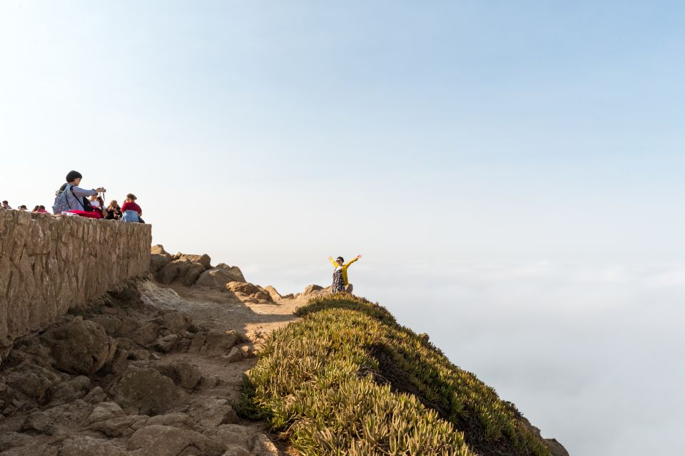 Half-Day Sintra Tour from Lisbon with Transfers - Cascais, Estoril, and Azenhas do Mar: Optional Side Characters