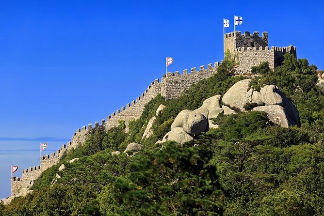 Half day to Sintra with a Palace of your choice in Private Tour - Stop 2: Sintra historic center for a short wander and sweets