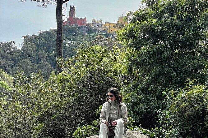 Half Day Tour in Sintra and the Coastline - Stop 1: Sabuga Fountain for That Quick, Local Refresh