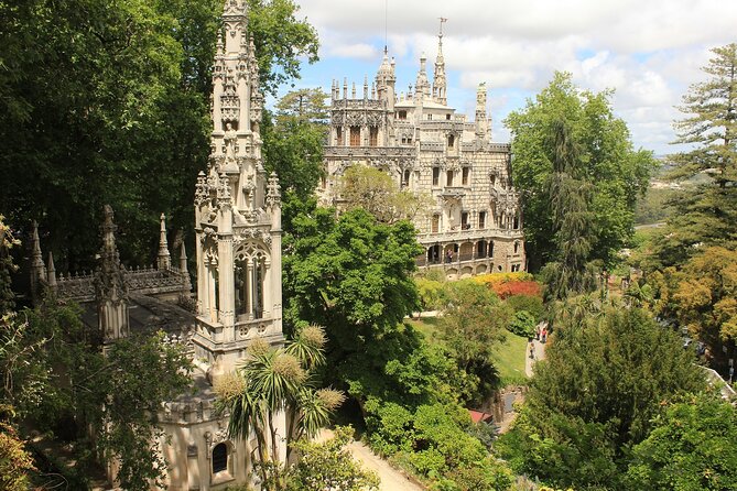 Half-Day Tuk Tuk Sintra Private Tour - First Big Stop: National Palace of Pena (What to Watch For)