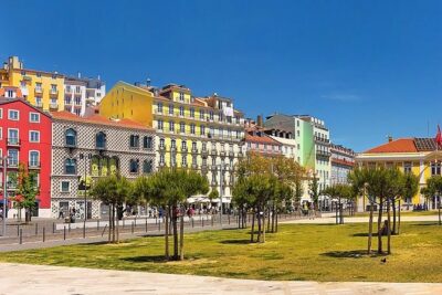 Half-Day Walking Tour about the African Presence in Lisbon - The small-group format: $179.74 doesn’t feel like a bargain, but it can feel fair