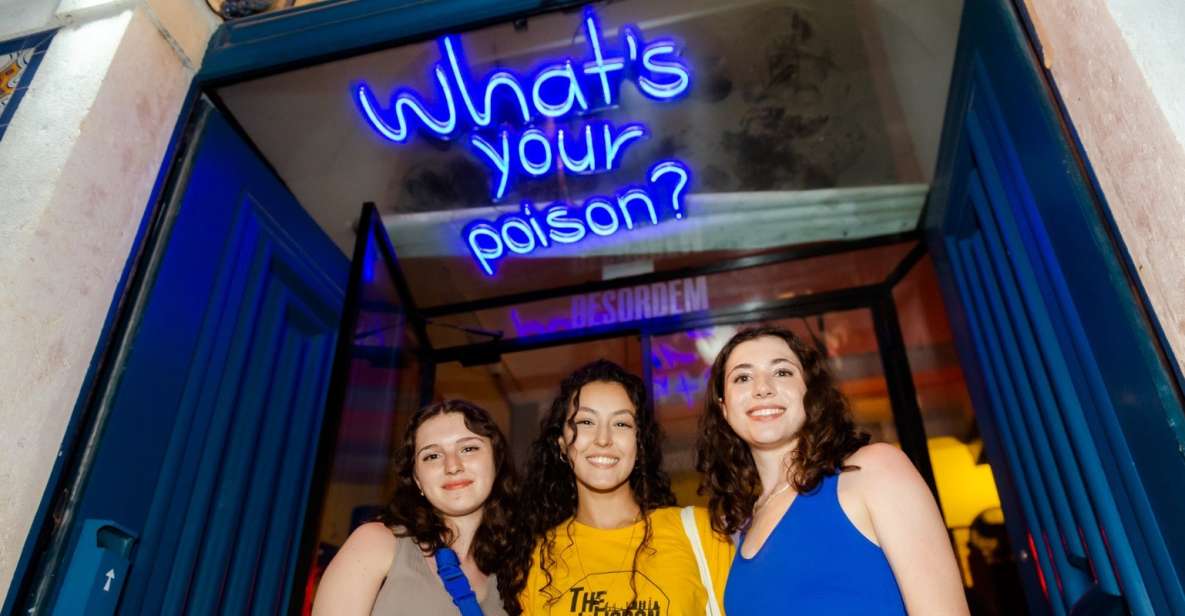 Halloween Haunts: Lisbon Pub Crawl Experience - Halloween Haunts in Bairro Alto: the 5-hour party format