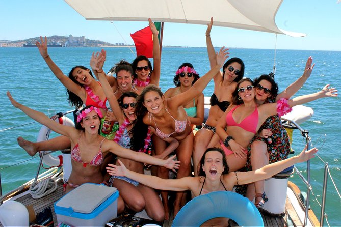 Hen Party in Lisbon on a vintage Sailboat - Drinks, snacks, and the small planning choices that matter