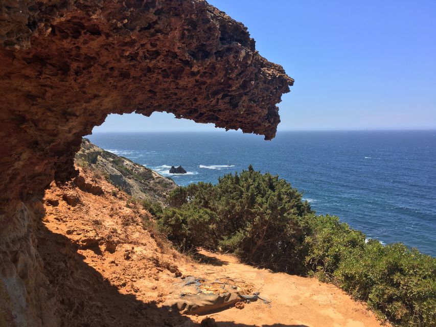 Hiking Tour Along the West Coastline - Difficulty, footing, and how to prepare so you enjoy it