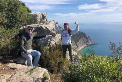 Hiking tour to the highest limestone cliff of continental Europe - The 381 m limestone cliff moment: where the ocean appears