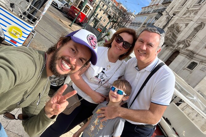 Historic Lisbon Tour in Private Tuk-tuk - What to expect from Zé’s guiding style (and why it matters)