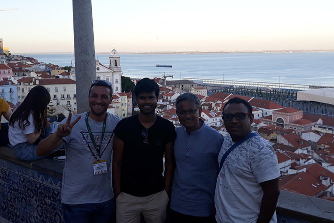 Historic Tuk Tour 1h30 - Alfama: Lisbon’s oldest neighborhood on foot