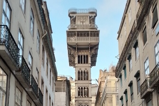 Historical Private Walking Tour of Lisbon - Stop 15: Largo do Carmo, the Revolution Place, and Santa Justa View Time
