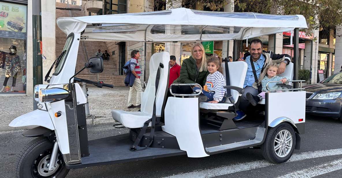 Historical Tuk Tuk Tour, Viewpoints and Old Neighborhoods - Lisbon Cathedral: the calm, historic start in the 12th century