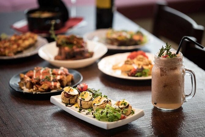 History and Flavors Experience Tour in Lisbon - Where the tour delivers value: tastings plus restaurant guidance