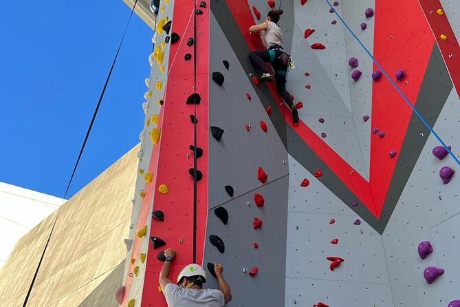Introduction to Climbing in Pilar 7 Lisbon - Your 1-hour intro: what actually happens on the day