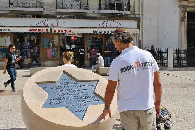 Jewish Sephardic history in Lisbon - Principe Real Park and Chiado: the city starts teaching you after you leave the synagogue