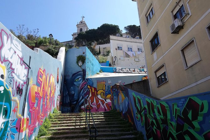 Kickstart Street Art Tour in Lisbon - Starting in Graça: your meeting point and the walking reality