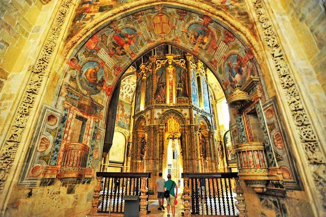 Knights Templar private day tour from Lisbon - What “private guiding” really buys you on this itinerary
