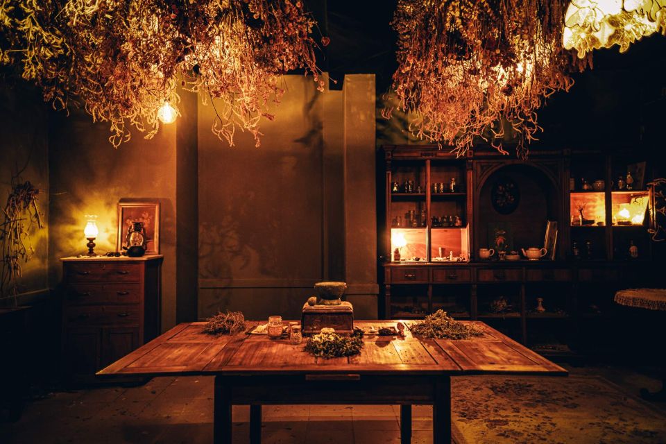 Lisboa - A Morte do Corvo, new immersive theatre, not spoken - What you’ll likely pass through: rooms that shift tone fast