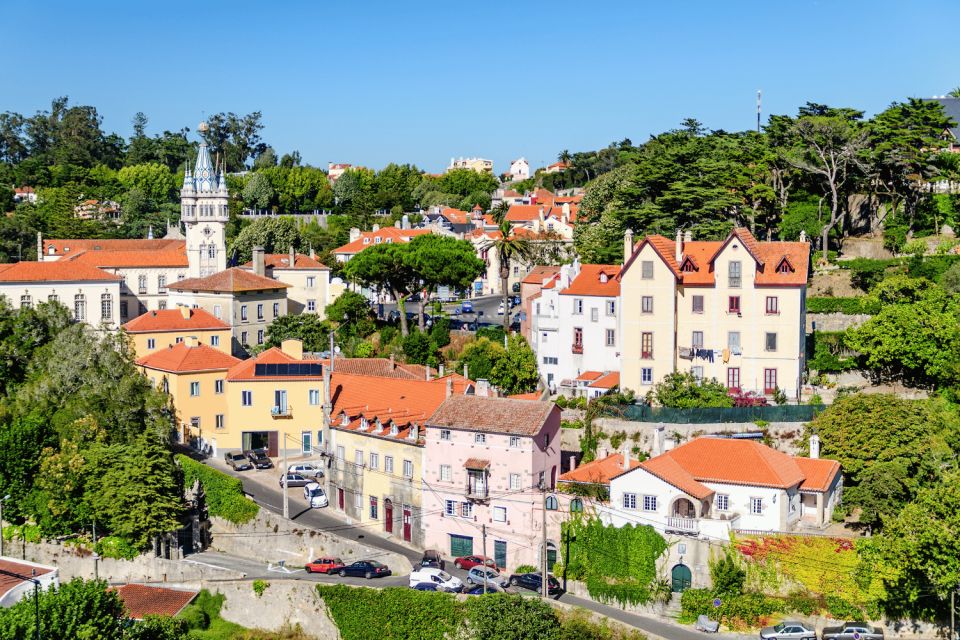 Lisboa: Sintra, Pena Palace, Cascais and Cabo da Roca - Who should book this tour?