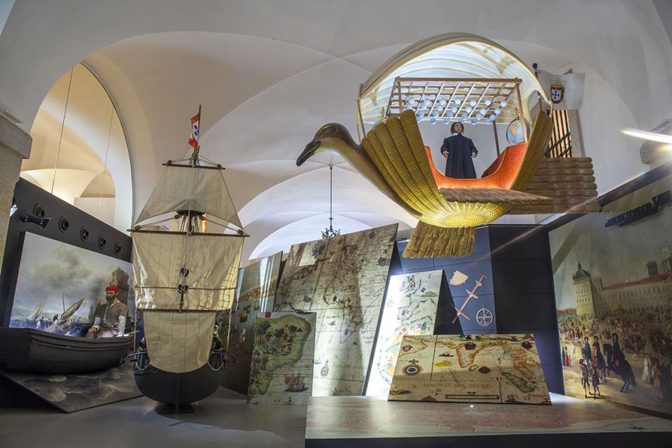 Lisboa Story Centre: 1-Day Admission Ticket - Lisboa Story Centre: a quick, story-driven history stop in Terreiro do Paço