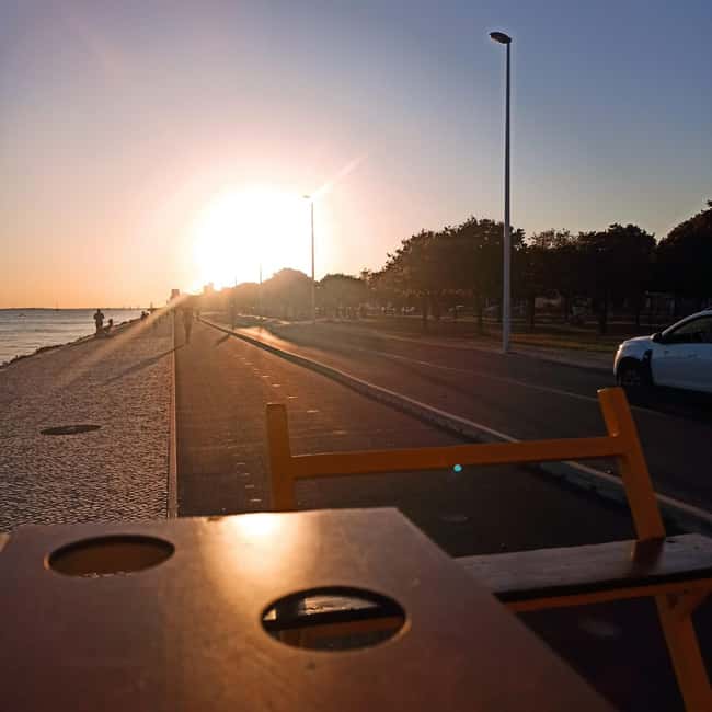 Lisbon: 1-Hour Beer or Sangria Bike Sightseeing Tour - Price and value: is $34 worth it?