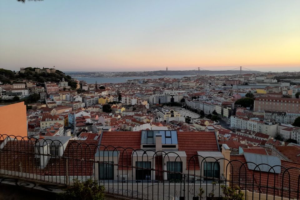 Lisbon: 1,5 Hours Historical Tuk Tour for Two Persons. - Key highlights you’ll notice right away