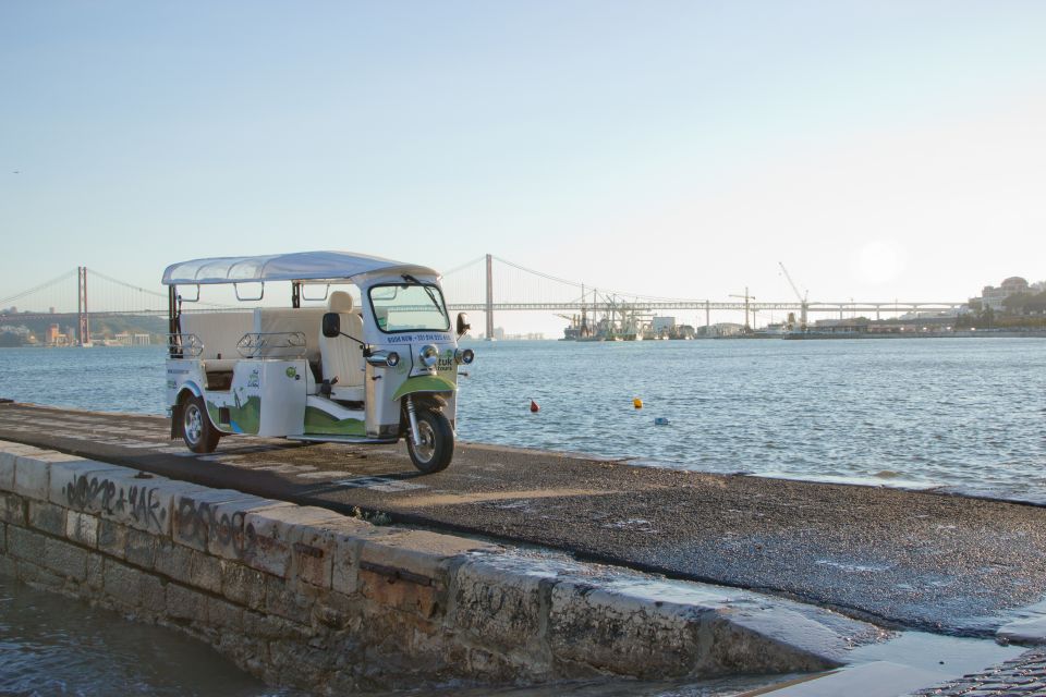 Lisbon: 2-Hour Belém and the Golden Era Tour by Eco-Tuk - The river corridor at Alcântara and the 25 de Abril Bridge ex-libris