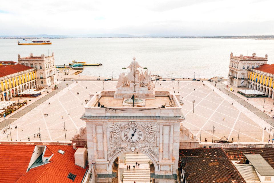 Lisbon: 2-Hour Private City Highlights Kickstart Tour - Cervejaria Trindade: a historic restaurant stop that isn’t random