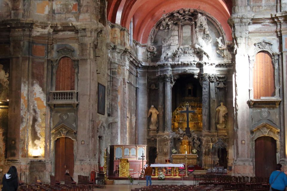 Lisbon: 2-Hour Private City Highlights Kickstart Tour - Largo do Carmo Square and the Carmo Convent ruins (skip-the-line)