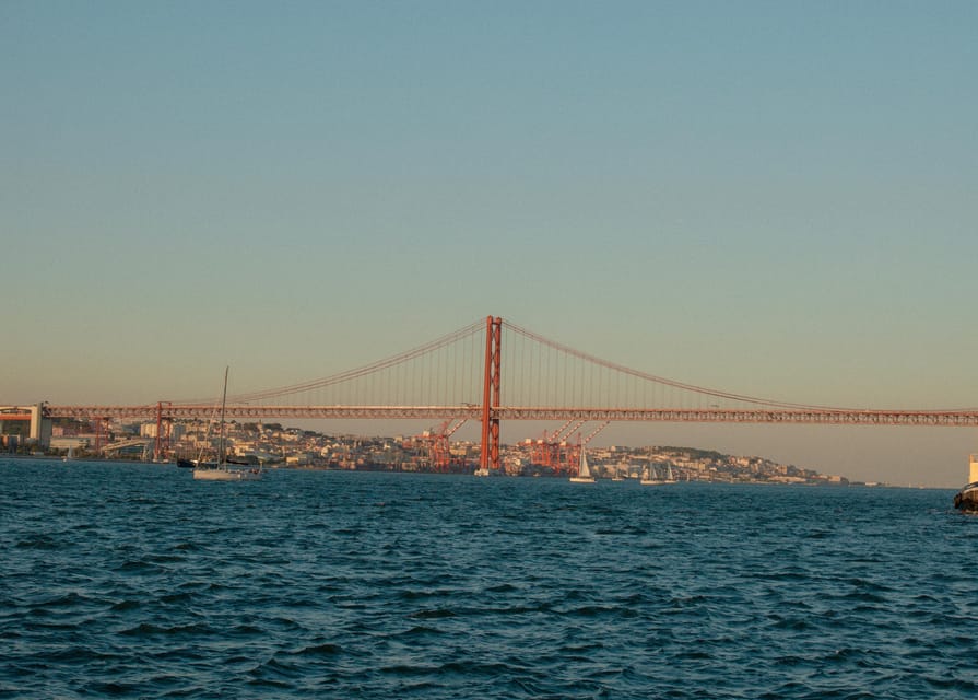 Lisbon 2 Hours Sailing Day Tour and Cruise With Drinks - Who This Tour Suits Best (And Who Might Want Something Else)
