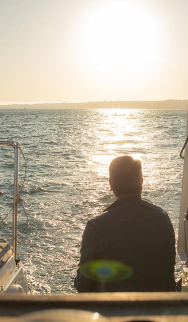 Lisbon 2 Hours Sailing Day Tour and Cruise With Drinks - FAQ